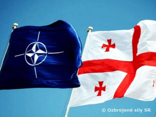 Vojenskí predstavitelia pri vojenskom výbore NATO jednali v Tbilisi