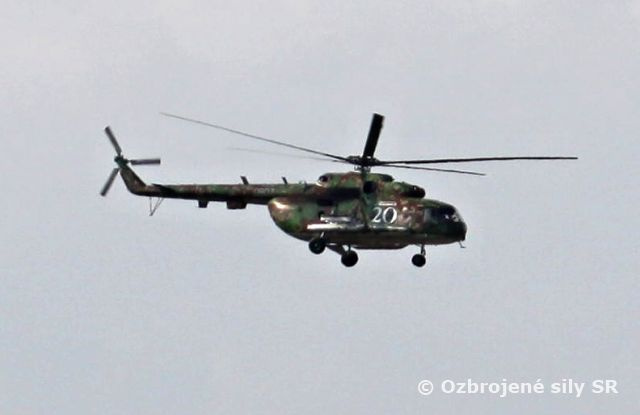 Piloti si cvičili svoju mušku na bojových streľbách na Záhorí