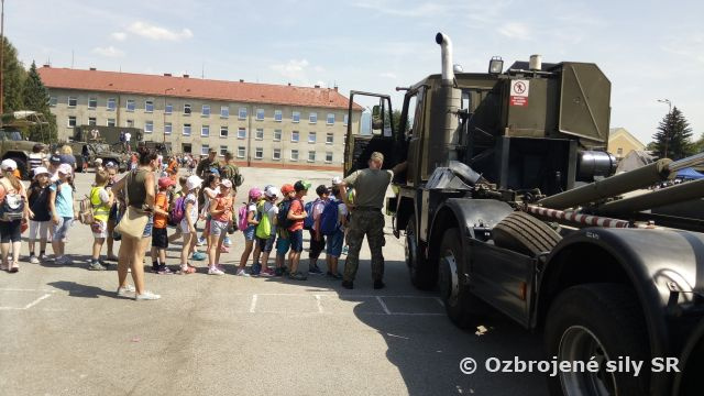 Deň detí s opravármi