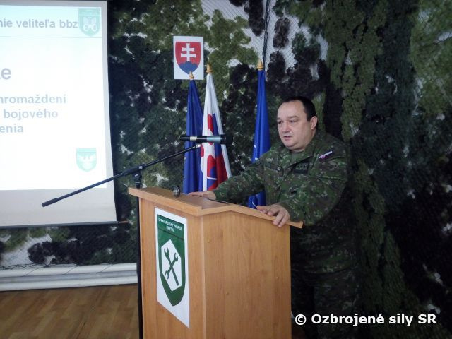Veliteľ brigády zhodnotil uplynulý výcvikový rok 2014