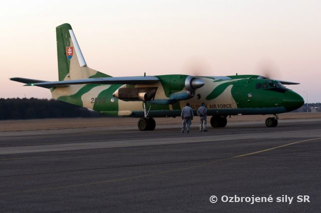 Prvá vojenská zahraničná letecká preprava ministra obrany