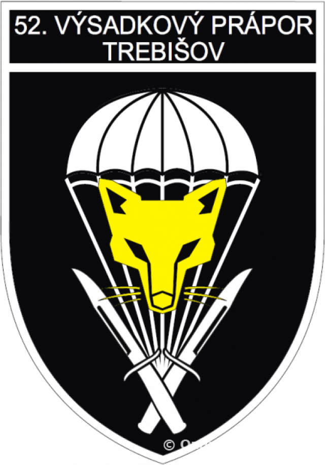 Priznanie znaku 52.výsadkovému práporu Trebišov
