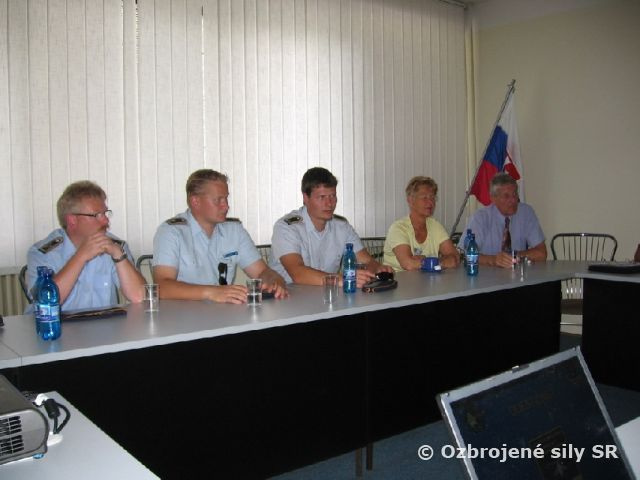 PRÍSLUŠNÍCI JEDNOTKY LTG 63 Z BUNDESWEHRU NAVŠTÍVILI ZÁKLADŇU