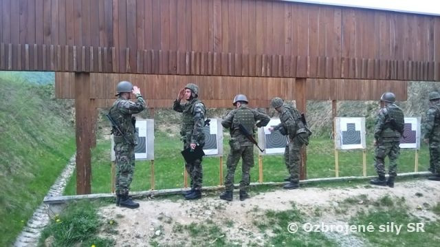 Streľby z pridelených ručných zbraní 2. centra