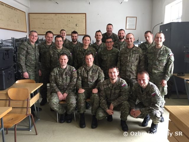 Kurz základného poučenia obsluhy komunikačnej taktickej siete ( KIMC2/COMTANET )