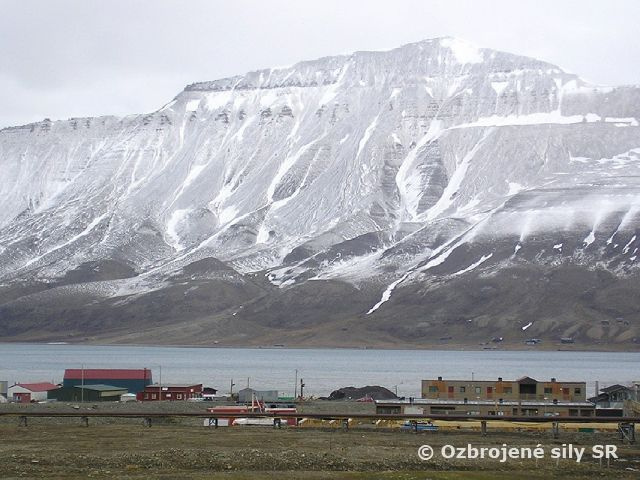 KONFERENCIA DEKANOV VZDU NÝCH SÍL NATO