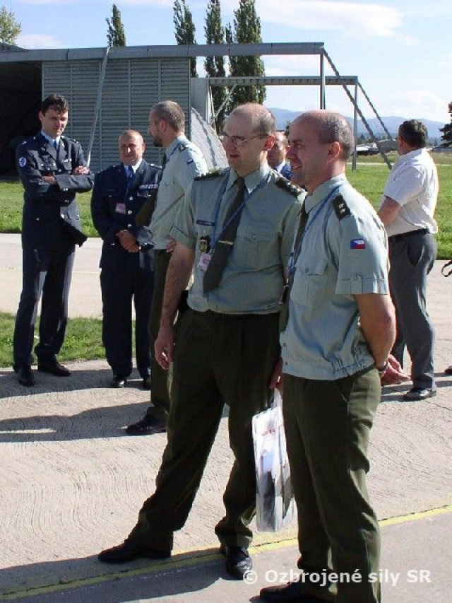 NÁV TEVA PODDÔSTOJNÍKOV Z AČR