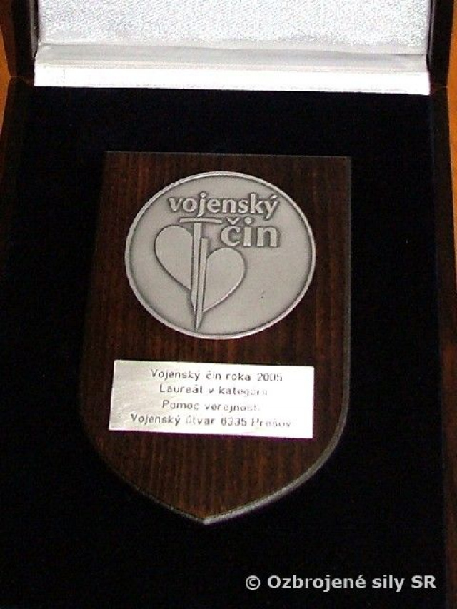 VYHODNOTENIE ANKETY VOJENSKÝ ČIN ROKA 2005 V KATEGÓRII POMOC VEREJNOSTI