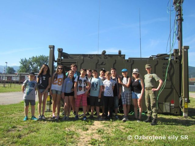 Návšteva študentov základných škôl