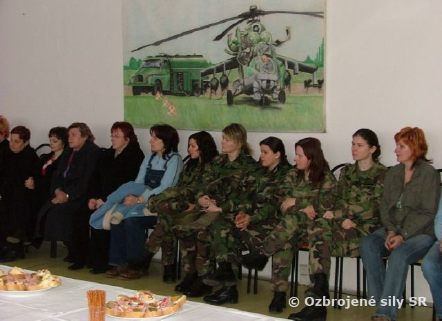 MEDZINÁRODNÝ DEŇ ŽIEN NA LETECKEJ ZÁKLADNI V PRE OVE