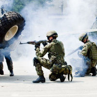 Pluk navštívil minister obrany Ľubomír Galko 12