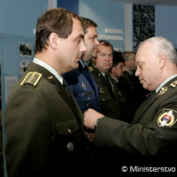 Generál Bulík ocenil plukovníkov