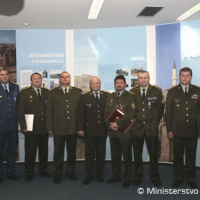 Generál Bulík ocenil plukovníkov