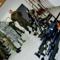 03 Veliteľ špeciálnych síl NATO navštívil 5. pluk špeciálneho určenia