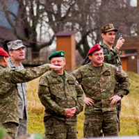 11 Veliteľ špeciálnych síl NATO navštívil 5. pluk špeciálneho určenia