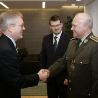 Zlatý záslužný kríž Bundeswehru pre generála Bulíka