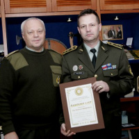 Podplukovník Hrehuš ocenený za misiu v Gruzínsku