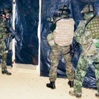 Žilinčania cvičia boj v meste pred nasadením do Afganistanu