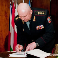 Generáli krajín V4: Spoločne čeliť dopadom hospodárskej krízy