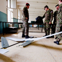 12 Generál Macko sa rozlúčil s príslušníkmi žilinského 5. pluku špeciálneho určenia