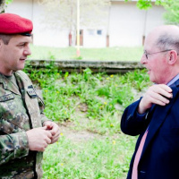 03 Cvičiace skupiny SVK a USA SOF v Lešti navštívil americký veľvyslanec