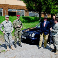 05 Cvičiace skupiny SVK a USA SOF v Lešti navštívil americký veľvyslanec