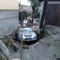 Vojaci aj dnes pomáhajú v obciach postihnutých povodňami