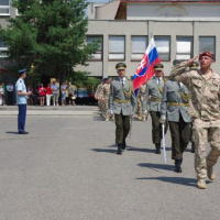 Slávnostné privítanie profesionálnych vojakov po splnení úloh v Afganistane