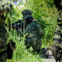 05 Minister obrany Galko navštívil špeciálne sily cvičiace vo VP VO Lešť