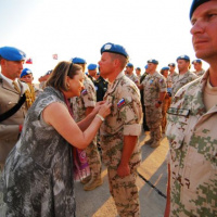 Medaily pre slovenských vojakov na Cypre