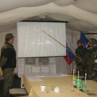 Kontrola veliteľa 2. mechanizovanej brigády počas cvičenia