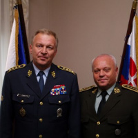 Prihraničné stretnutie náčelníkov GŠ OS SR a Armády ČR