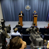 Stíhačky počas víkendového zásahu cestujúcich neohrozili