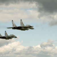 Stíhačky počas víkendového zásahu cestujúcich neohrozili