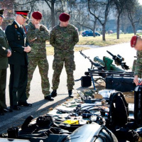 03 Pluk navštívil holandský náčelník Generálneho štábu