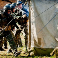 08 Pluk navštívil holandský náčelník Generálneho štábu