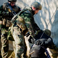 12 Pluk navštívil holandský náčelník Generálneho štábu