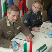 Náčelníci generálnych štábov armád krajín V4 zasadali v Mikulove