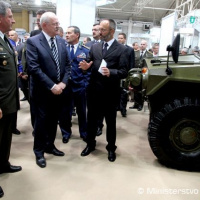 Brány 4. ročníka veľtrhu obrannej techniky IDEB otvorené