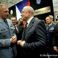 Brány 4. ročníka veľtrhu obrannej techniky IDEB otvorené