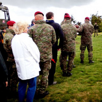 01 Spomínali pri Troch krížoch na Stratenci