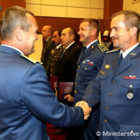 Úcta Slovenskému národnému povstaniu, vážnosť Ústave SR