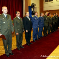 Úcta Slovenskému národnému povstaniu, vážnosť Ústave SR