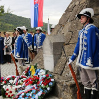 Oslavy Dňa ozbrojených síl Slovenskej republiky v Brezovej pod Bradlom
