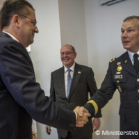 Minister obrany Martin Glváč prijal admirála Williama Harryho McRavena