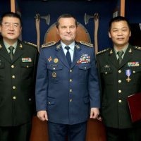 Stretnutie náčelníka Generálneho štábu s pridelencom obrany Čínskej ľudovej republiky