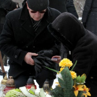 Ministri obrany SR a Maďarska si pripomenuli výročie tragédie v maďarskej obci Hejce