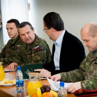 01 Slovenský premiér v Žiline: „Žilinský pluk špeciálneho určenia je to najlepšie, čo v slovenskej armáde máme“