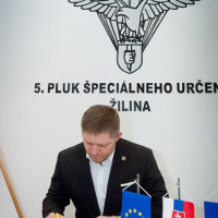 10 Slovenský premiér v Žiline: „Žilinský pluk špeciálneho určenia je to najlepšie, čo v slovenskej armáde máme“