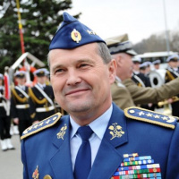 Náčelníci generálnych štábov V4 rokovali v Poľsku s partnerom z Ukrajiny